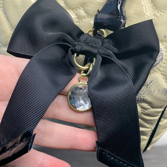 Betsey Johnson Be mine quilted hearts satchel - Picture 7 of 11